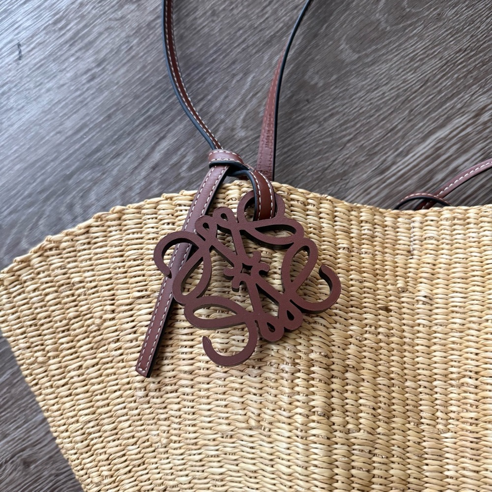 Loewe Shell Small Leather-Trimmed Elephant Straw Raffia Tote Bag - Picture 5 of 10